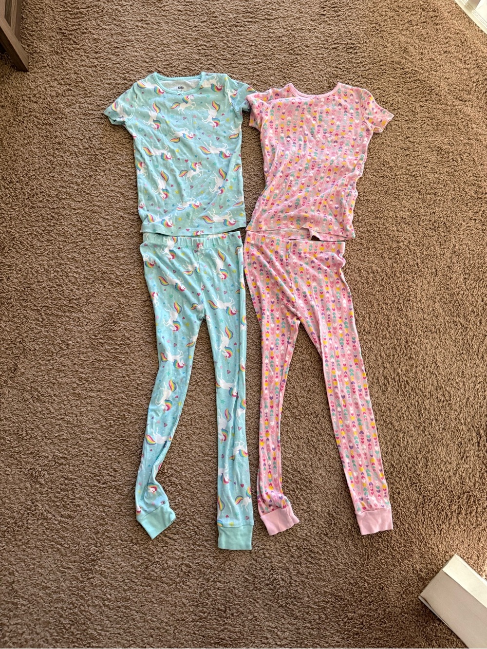 Girls' Unicorn Print Pajama Set Bundle Pink and Aqua size 8